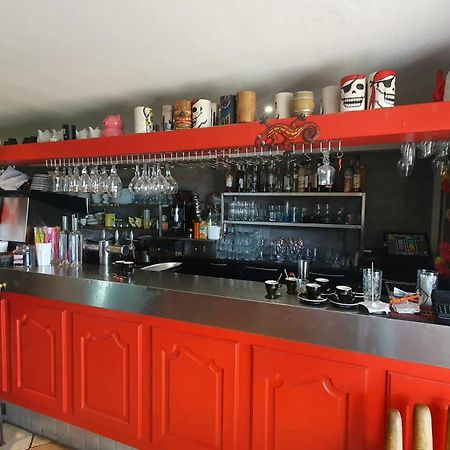 韦尔东的圣克鲁瓦 Le Comptoir酒店 外观 照片